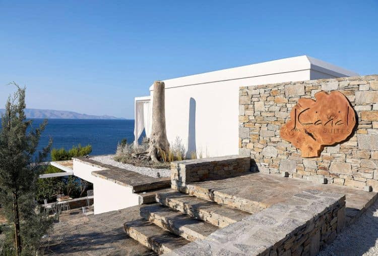 Canal Suites Kythnos Has Won the Award for Stylish Hotel of the Year in South Aegean | Greece