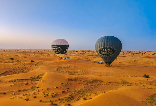 Dubai hot air balloon ride